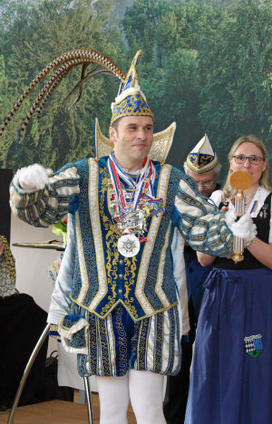 Prinz Lothar I. von der Narrenzunft Neye möchte die Session "am liebsten bis in den Sommer hinein feiern!"  (Foto: OBK)