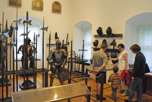 In den Sommerferien öffnet die Ritterschule auf Schloss Homburg. (Foto: OBK)