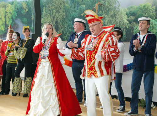 Segel auf und Leinen los! - singen Prinz Ingo I. und seine Gattin Prinzessin Silke I.; mit diesem Motto feiert die Waldbröler Karnevalsgesellschaft die Session. (Foto: OBK)