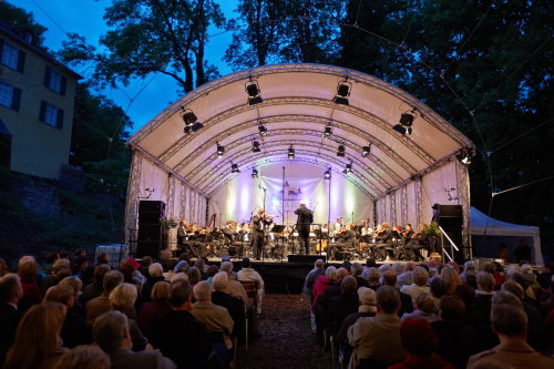 Das Klassik Open Air gehört traditionell zum Konzertsommer auf Schloss Homburg. (Foto: Philipp Ising) 