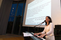 Festakt zur Eröffnung von Museum und Forum Schloss Homburg; Frau Höpker bittet zum Gesang; (c) Philipp Ising