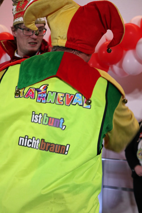 Die Motto-Westen der Karnevalsfreunde Schönenbach sind inzwischen im gesamten Rheinland präsent (Foto: OBK)